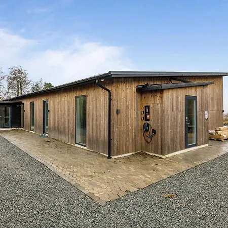 Holiday home Gorgeous In With Kitchen Ebeltoft